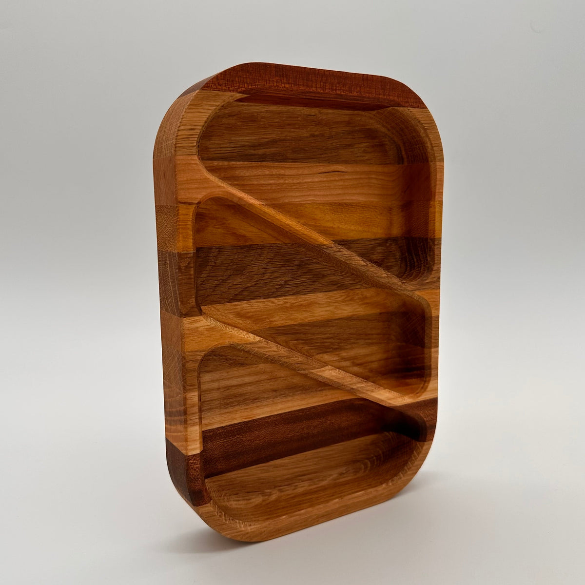 The Gisburn Parallel Tray