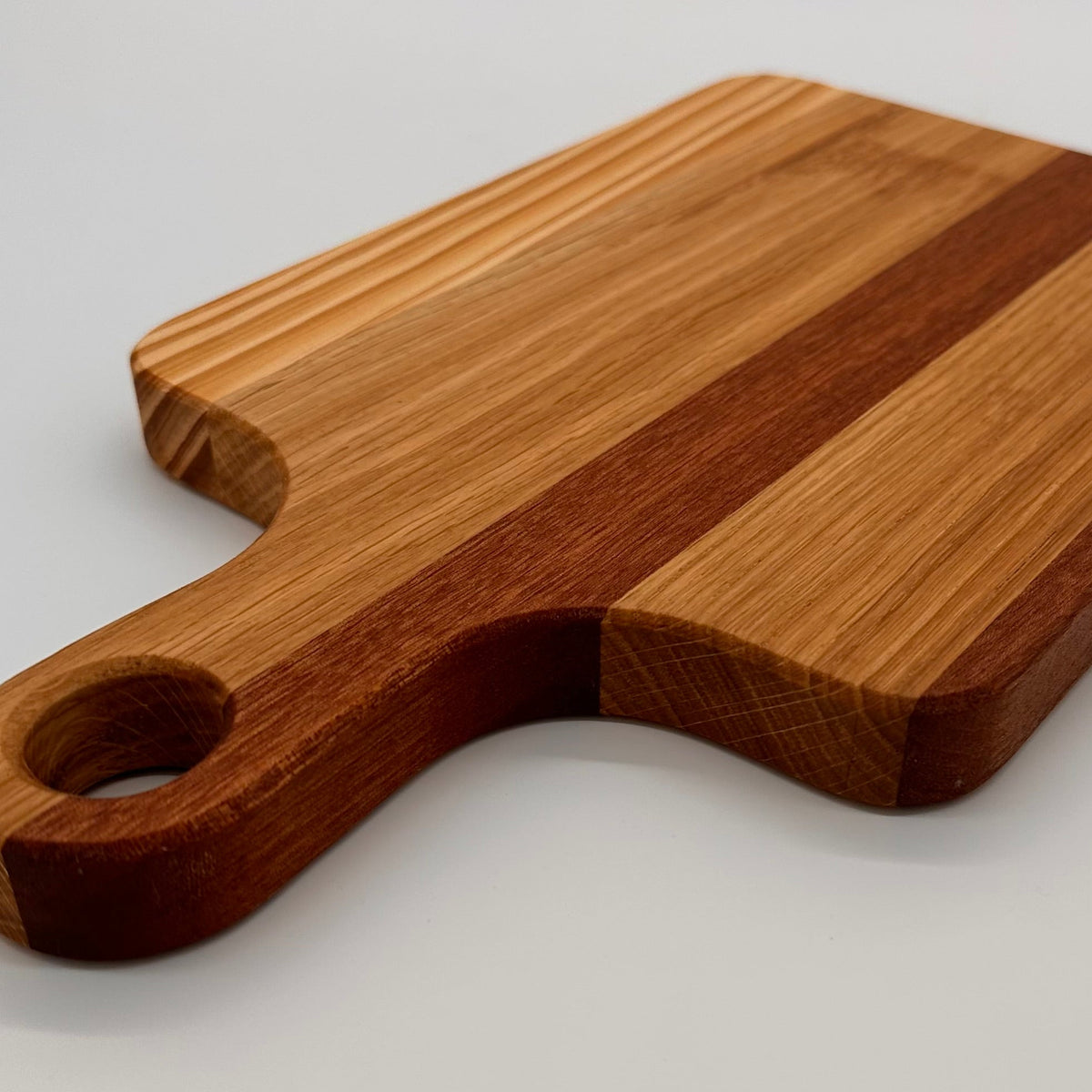 The Dart Serving Paddle